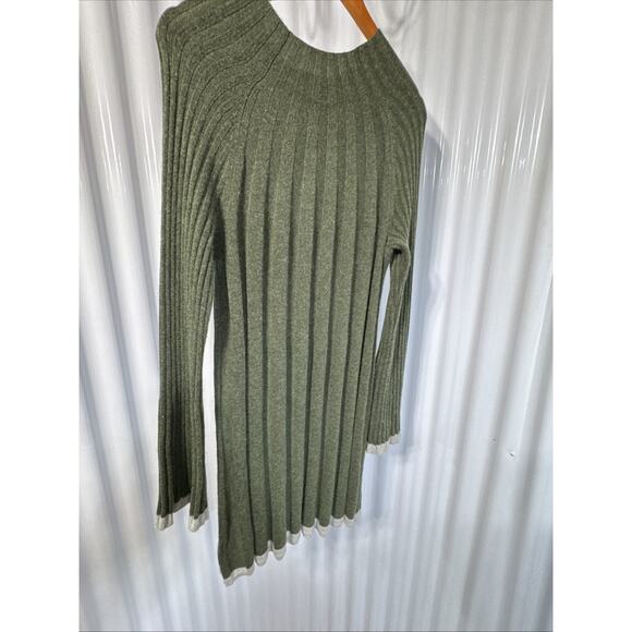 Anthropologie Arsenau Bell Sleeve Sweater Dress In Forest Green Size M - Picture 3 of 5